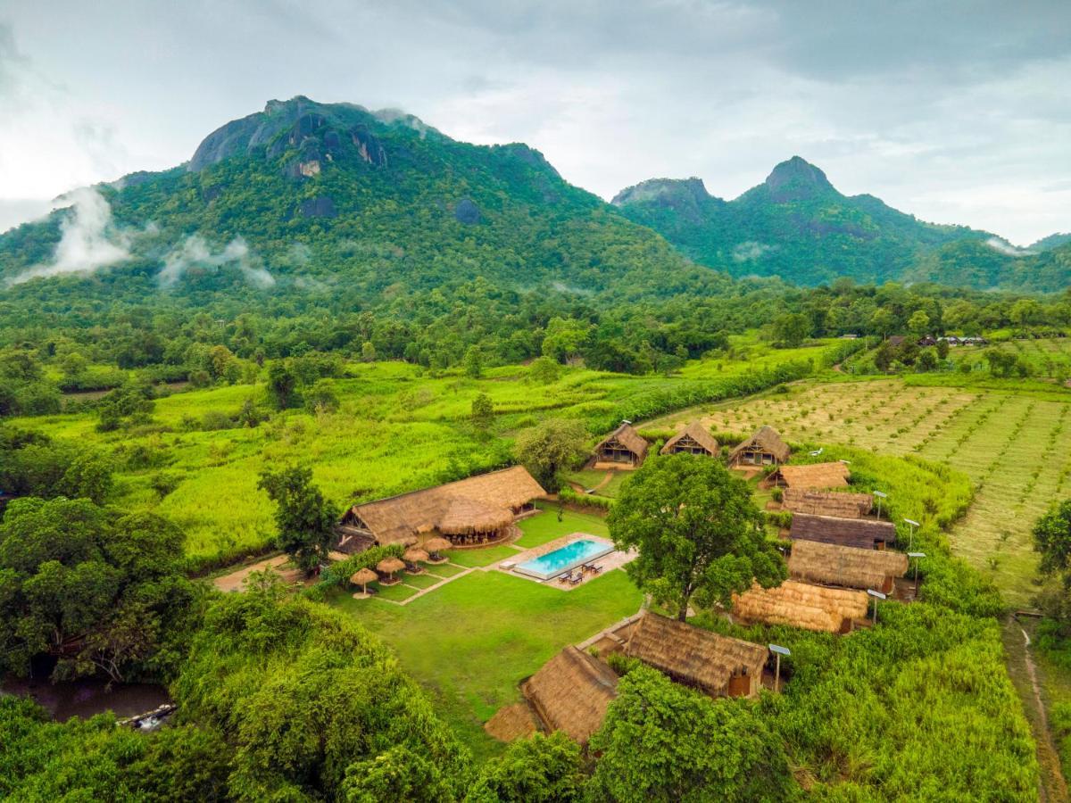 Wild Glamping Gal Oya - Thema Collection Hotel Galgamuwa  Exterior photo
